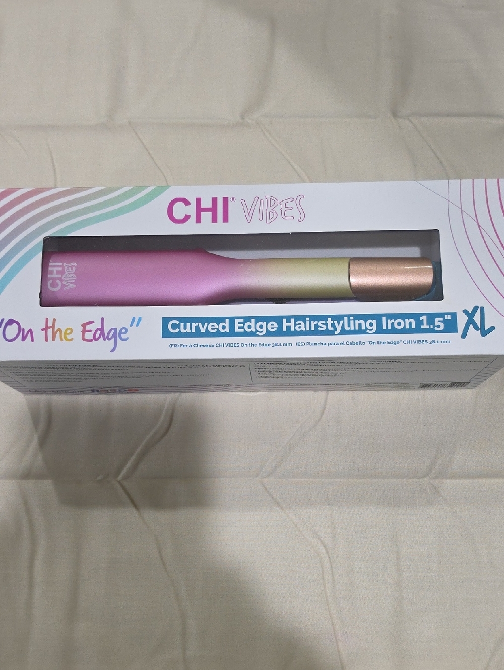 Vibes 'On the Edge' Curved Edge Hairstyling Iron 1.5" - Pink/Gold